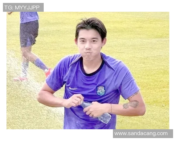 足球明星背后的守护者们与他们不为人知的故事